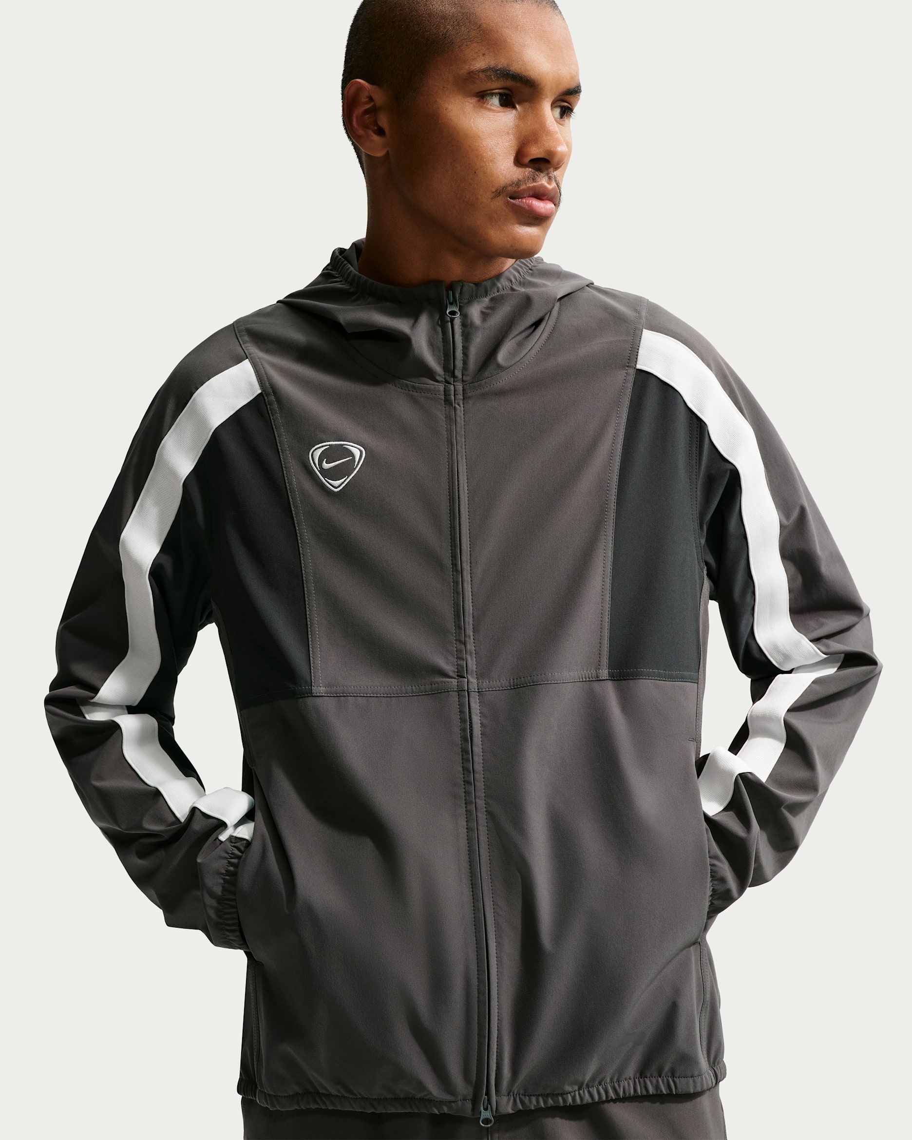 Nike Energy Men's Repel Football Woven Jacket. Nike SI